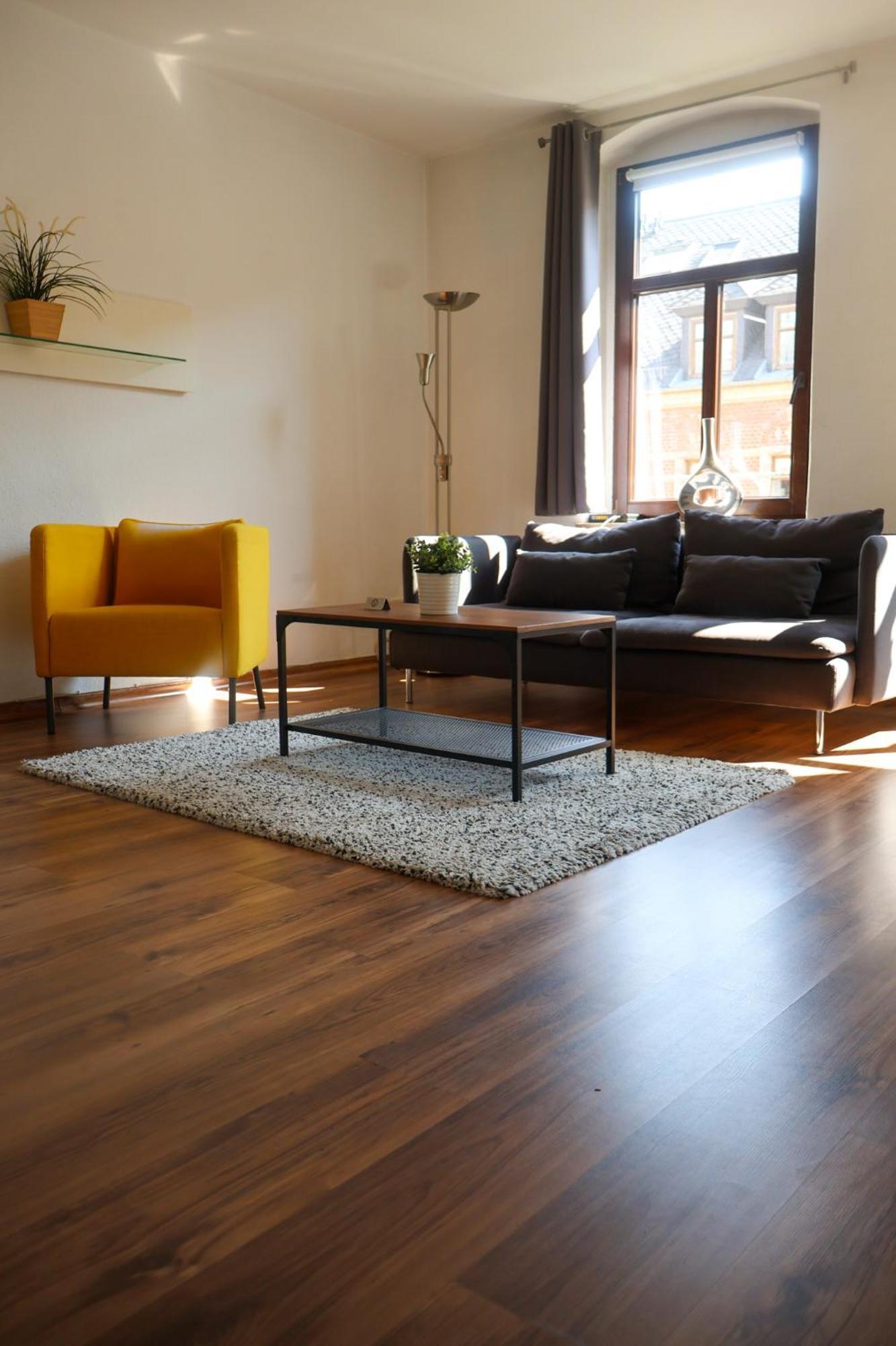 Alexxanders Apartments & Studios Chemnitz Phòng bức ảnh